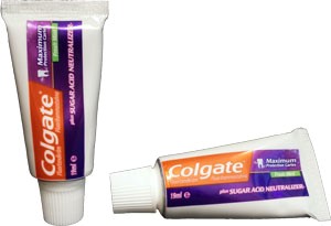 Hammastahna Colgate minituubi 20ml